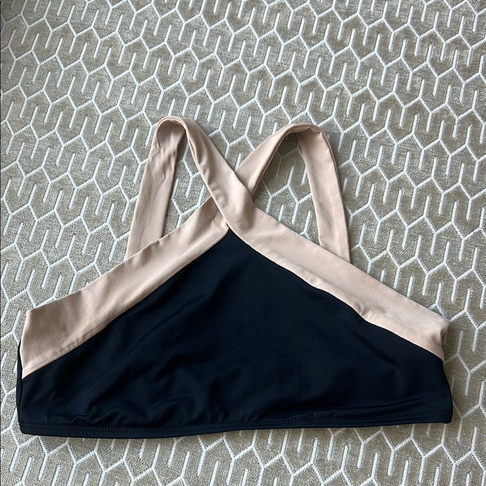 L space bikini top!! Sz small